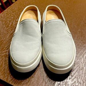 Brand new Vionic effortless slip on sneakers lite grey